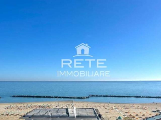 Trilocale in vendita a Rimini, Viserbella