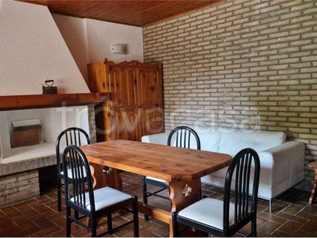 Trilocale in vendita a Rimini, Lagomaggio