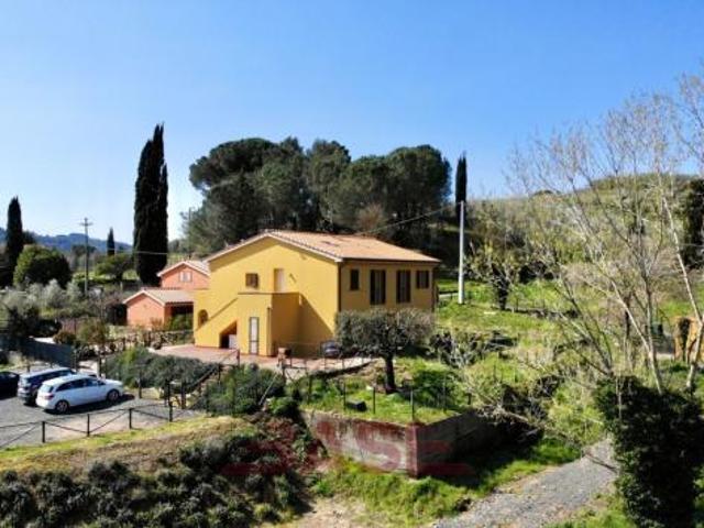 Trilocale in vendita a Riparbella