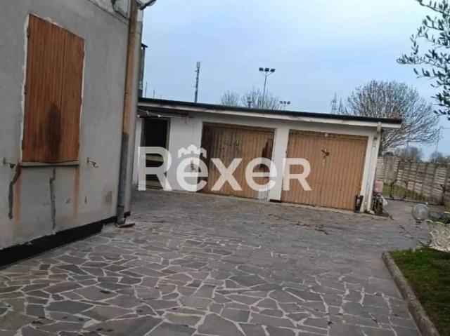 Trilocale in vendita a Riva del Po via Risorgimento