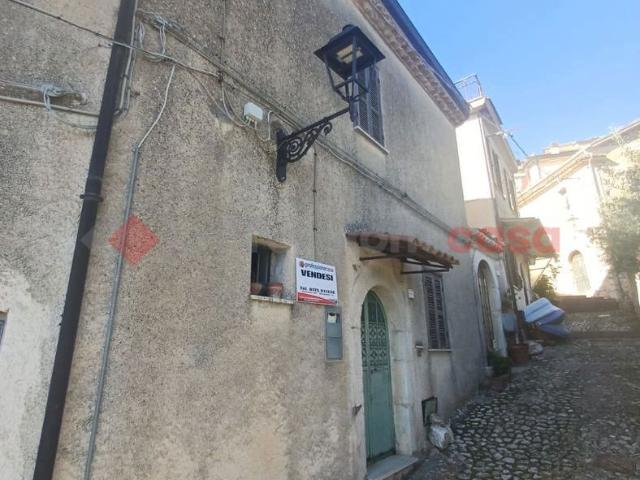 Trilocale in vendita a Rocca d'Arce