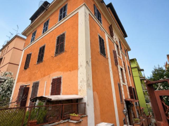 Trilocale in vendita a Roma