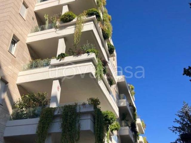 Trilocale in vendita a Roma, Bologna
