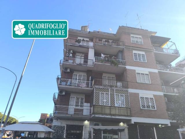 Trilocale in vendita a Roma largo dei Nelumbi, 8, Centocelle