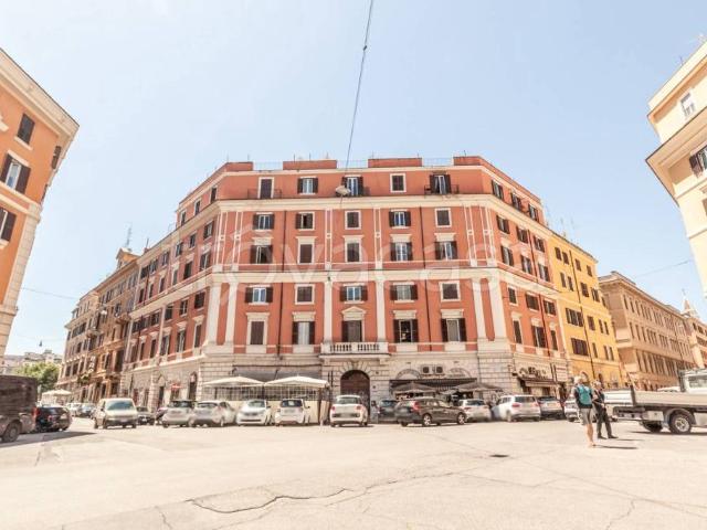 Trilocale in vendita a Roma piazza dei Sanniti, San Lorenzo