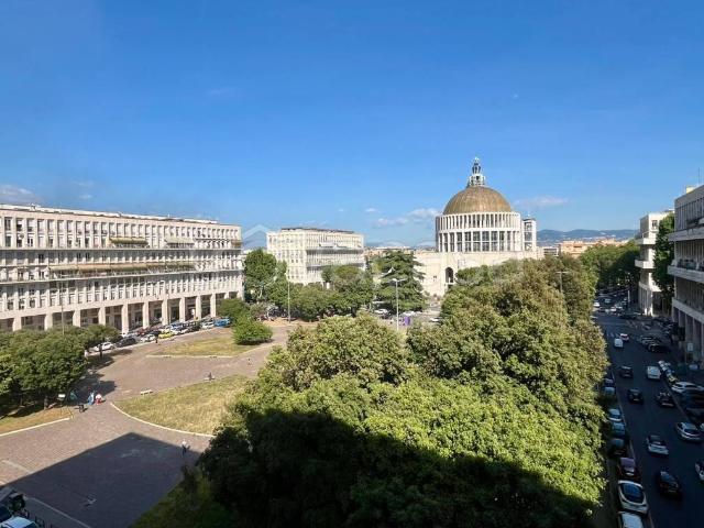 Trilocale in vendita a Roma piazza San Giovanni Bosco, Cinecittà