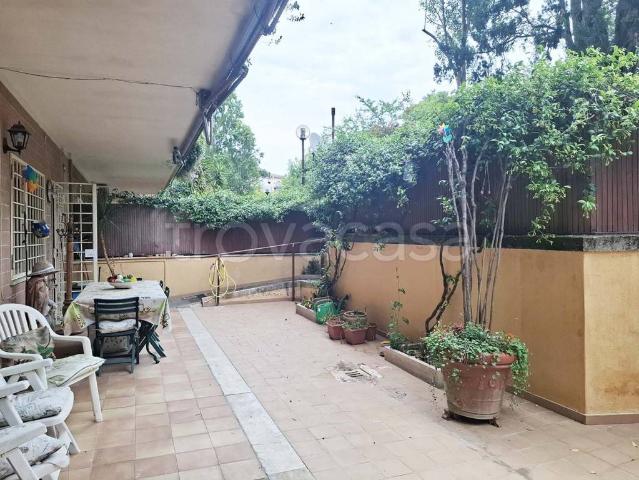 Trilocale in vendita a Roma via Cassia, 701, Tomba di Nerone