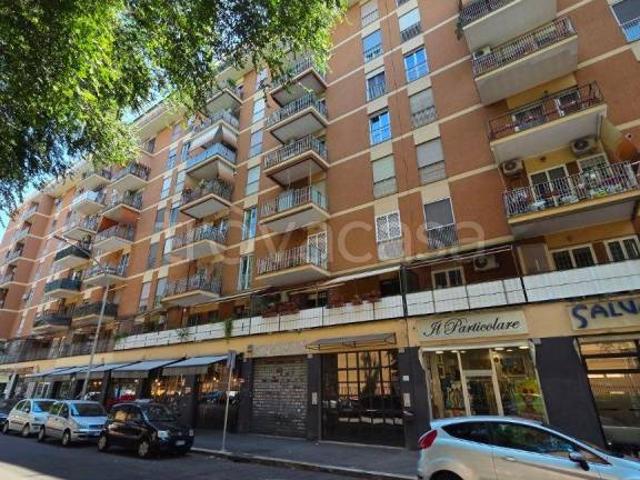 Trilocale in vendita a Roma via Cherso, 170, Villa Gordiani