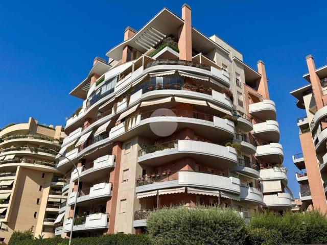 Trilocale in vendita a Roma via Dario Niccodemi, 80, Talenti Monte Sacro