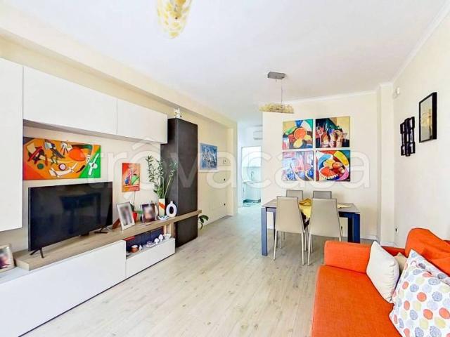 Trilocale in vendita a Roma via dei Remi, 26, Ostia Levante