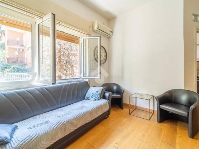 Trilocale in vendita a Roma via di Valle Aurelia, 134, Balduina