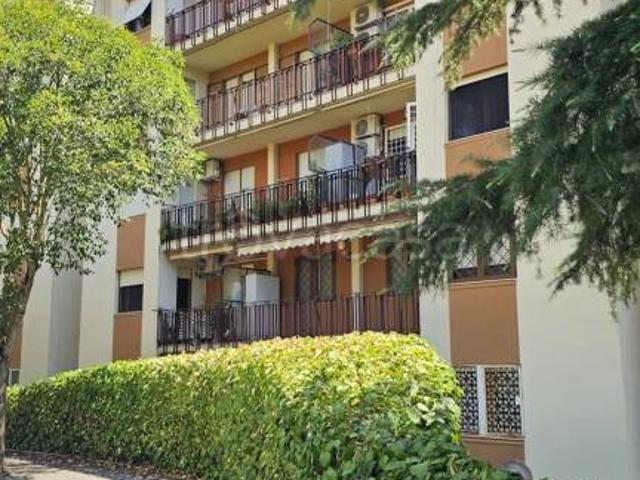 Trilocale in vendita a Roma via Fiastra, Fidene