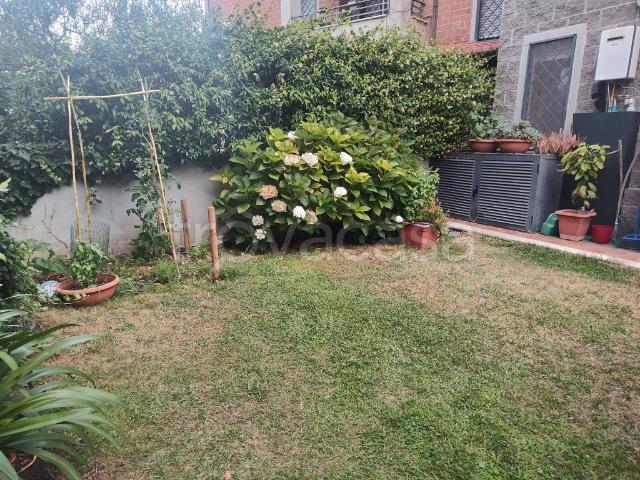 Trilocale in vendita a Roma via Poggio delle Corti, Casalotti