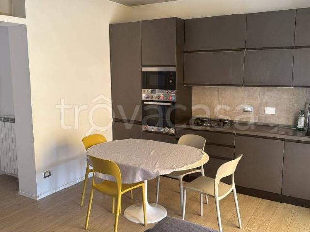 Trilocale in vendita a Roma via Renzo da Ceri, 171, Pigneto