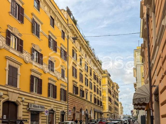 Trilocale in vendita a Roma via Simeto, 12, Salario Porta Pia