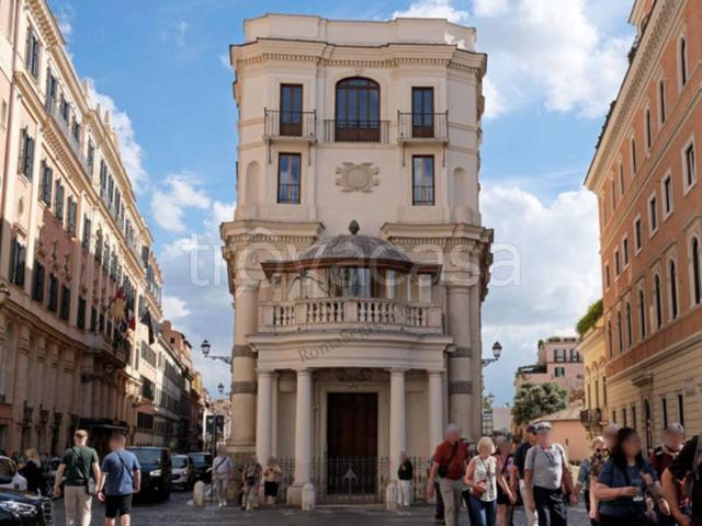 Trilocale in vendita a Roma via Sistina, 110, Spagna