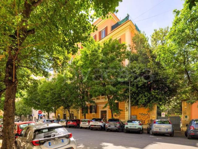 Trilocale in vendita a Roma via Tommaso Campanella, 5, Piazzale degli Eroi