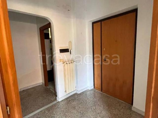 Trilocale in vendita a Roma via Vincenzo Ugo Taby, 15, Torrino