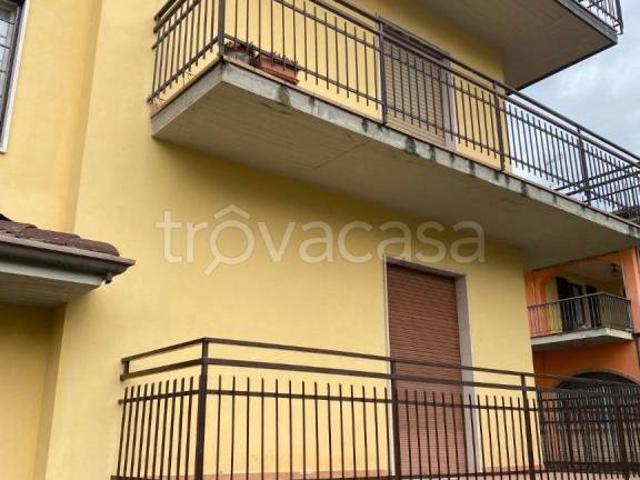 Trilocale in vendita a Roncaglie, Concesio