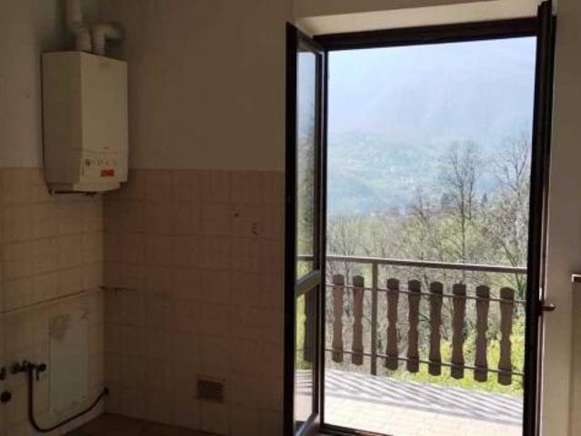 Trilocale in vendita a Rota d'Imagna