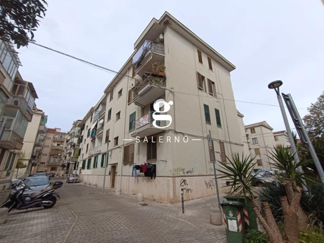 Trilocale in vendita a Salerno