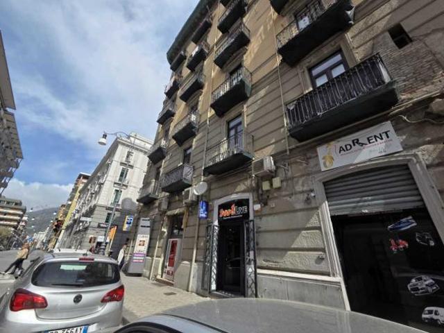 Trilocale in vendita a Salerno