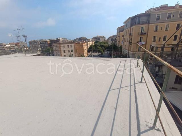 Trilocale in vendita a Salerno via Nicola Aversano, Carmine