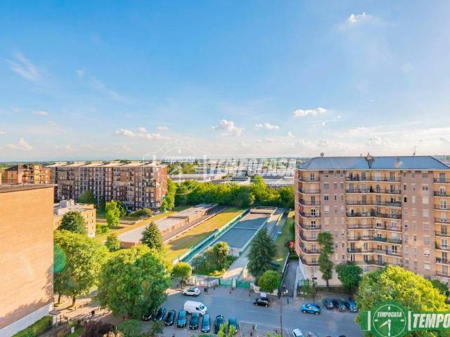 Trilocale in vendita a San Donato Milanese via Giuseppe di Vittorio