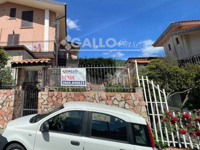 Trilocale in vendita a San Fili via Enrico Granato