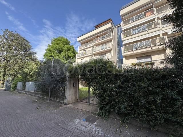 Trilocale in vendita a San Giovanni Lupatoto via Don Carlo Stoppato, 6