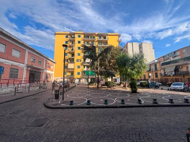 Trilocale in vendita a San Giorgio a Cremano piazza Trento e Trieste