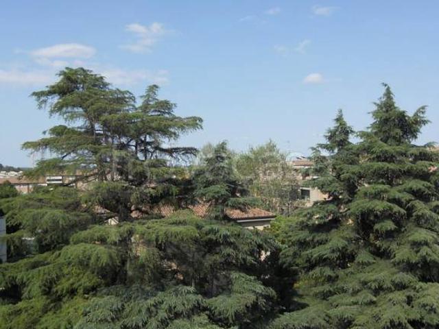 Trilocale in vendita a San Lazzaro di Savena via Emilia, 54