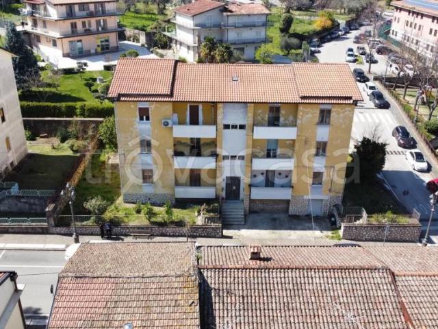 Trilocale in vendita a San Martino Valle Caudina corso Vittorio Emanuele