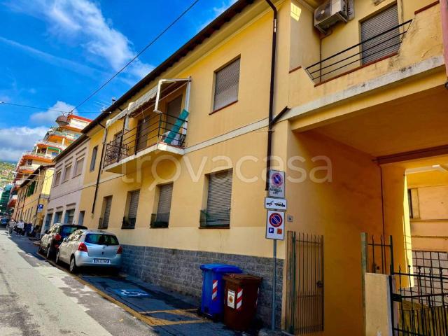 Trilocale in vendita a Sanremo, Ospedale
