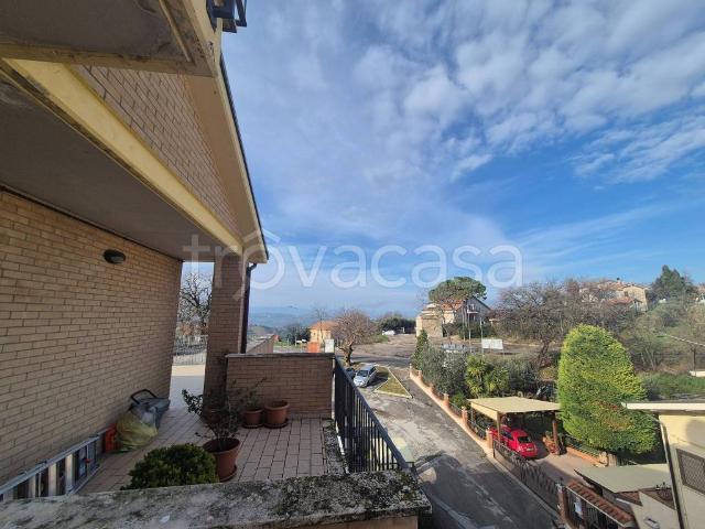 Trilocale in vendita a Sant'Elpidio a Mare via Celeste, 667