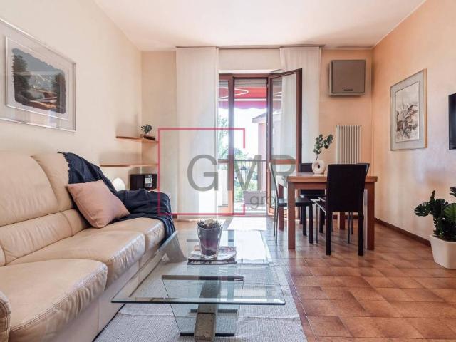 Trilocale in vendita a Saronno via Varese, 40