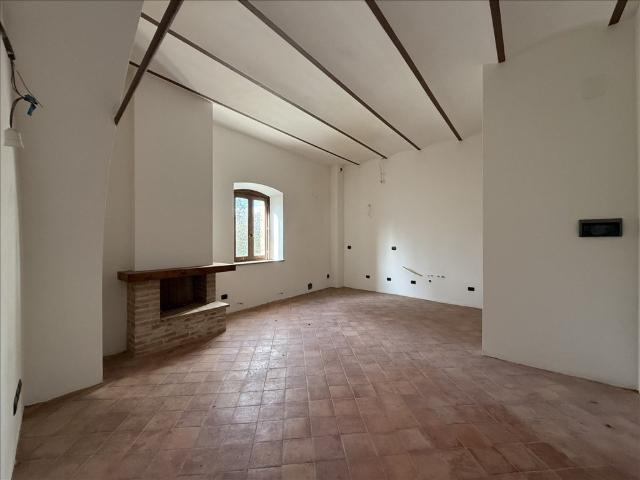 Trilocale in vendita a Sarteano
