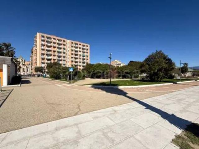 Trilocale in vendita a Savona via Nizza