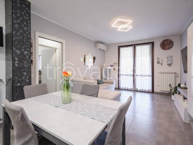 Trilocale in vendita a Scandiano via per Casalgrande, Arceto