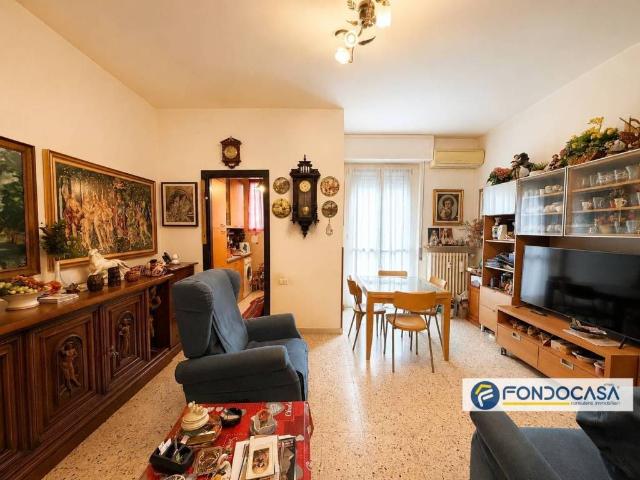 Trilocale in vendita a Seregno via Macallè, Lazzaretto