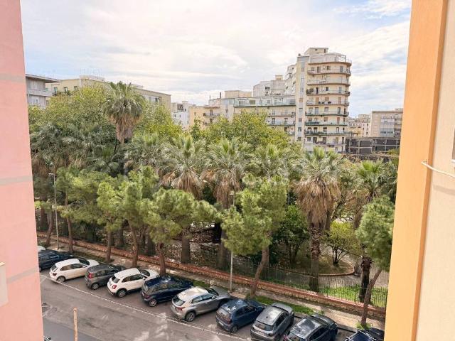 Trilocale in vendita a Siracusa via Adige, Gelone Cadorna