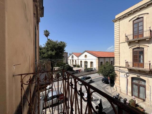 Trilocale in vendita a Siracusa
