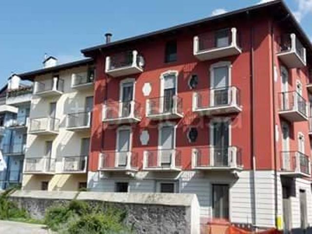 Trilocale in vendita a Sondrio via Cesare Battisti, 80