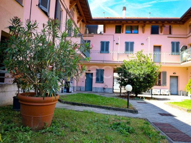 Trilocale in vendita a Sovico