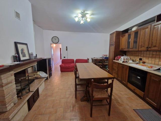 Trilocale in vendita a Spoleto