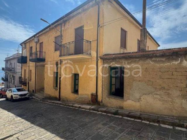 Trilocale in vendita a Tusa via Angelino Patti