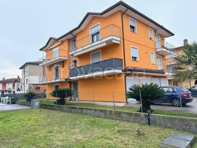 Trilocale in vendita a Taglio di Po via a. Volta