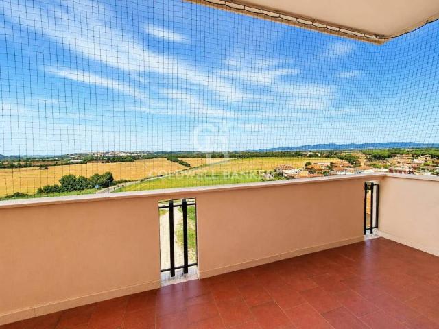 Trilocale in vendita a Tarquinia via Scilla, 19, Lido Di Tarquinia