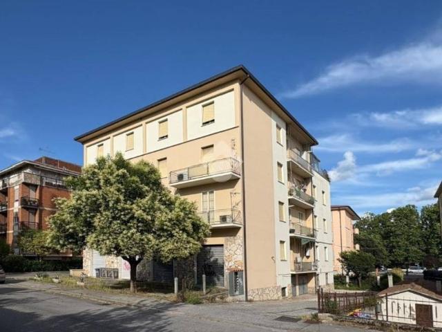 Trilocale in vendita a Terni via Italo Ciaurro, 7, Centro città