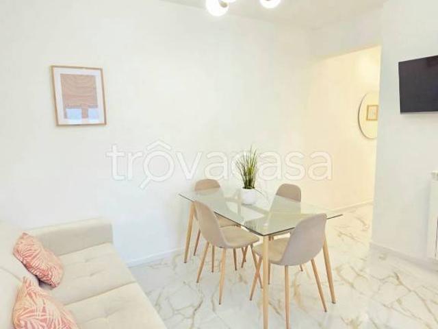 Trilocale in vendita a Terracina via Piegarello